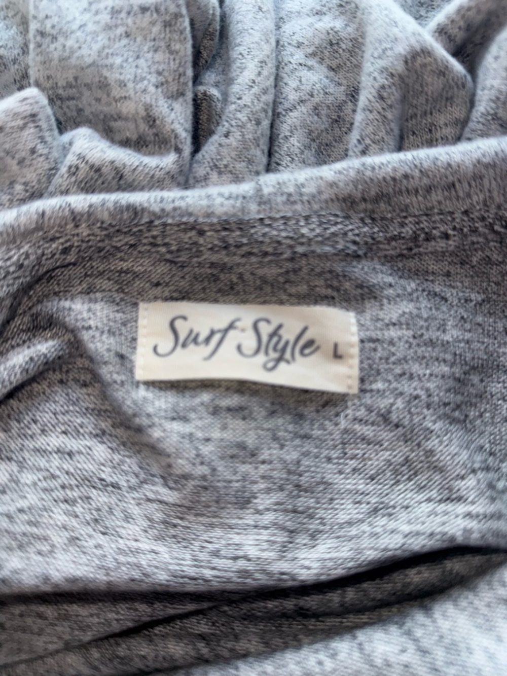 NWT!Ultra lightweight Surf Style zip up sweater - Picture 6 of 8